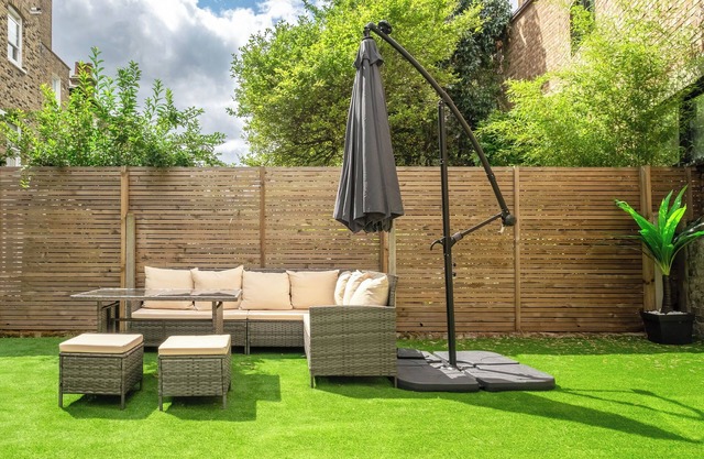 Luxury 4 Bedroom House in Central London