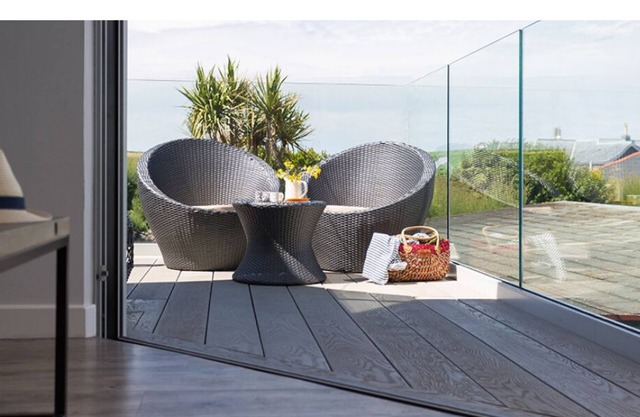 Spacious 5-bedroom house in marvelous Trevone with WiFi