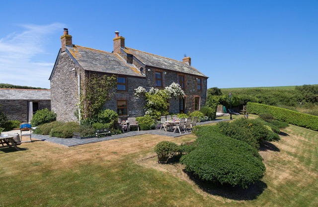 Luxe 5 étoiles ferme près de padstow, wifi, pêche, cache-oiseau, une vue imprenable