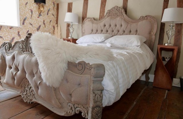 Luxury 8 Bed Manor House Hot Tub Cinema Room SkyTV