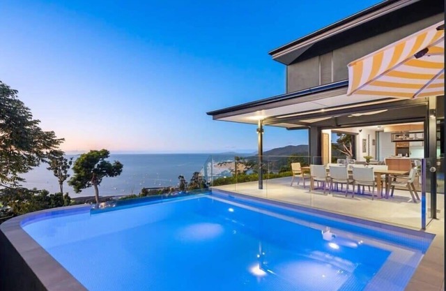 Luxury Airlie Beach Home with Panoramic Ocean Views