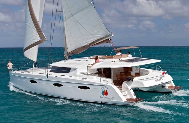 Luxury ALL-INCLUSIVE Sailing Vacation with Crew, Private Boat, in the BVI’s