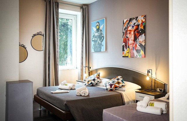 Nouveau moderne 6BR Apt près de Colosseo