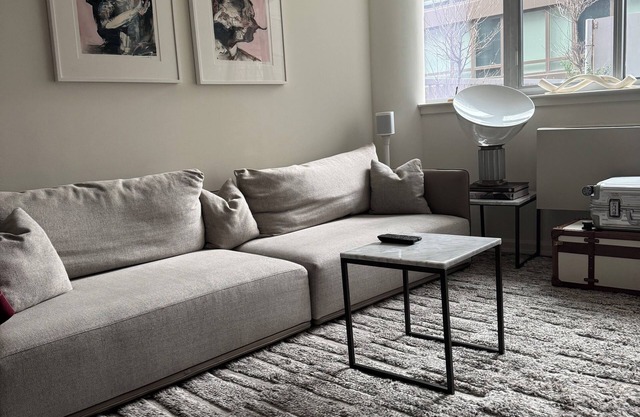 Immeuble de luxe avec terrasse privée à HK!