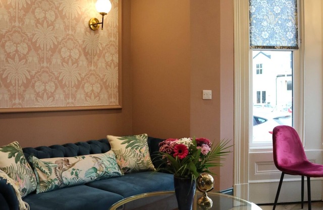 Luxury Apartment in Southport centre - sleeps 2