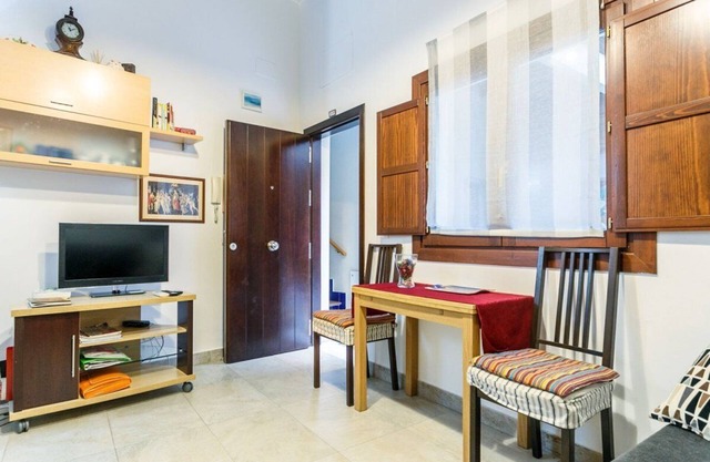 APPARTEMENT EN CATHEDRALE AVEC WIFI GRATUIT&SAT (POSSIBILITÉ DE PARKING PRIVE)
