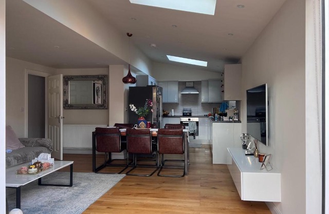 Luxury apartment with garden!