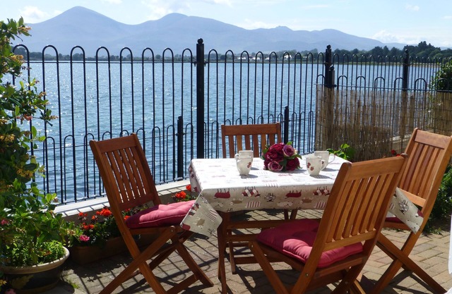 Appartement de luxe avec vue magnifique sur la montagne et la mer