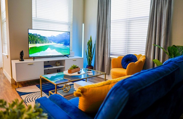 Luxury Apt in Denver w/ King Bed + Private Garage