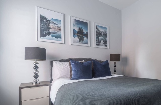 Luxury Ascot Apartment Close To Racecourse No 1