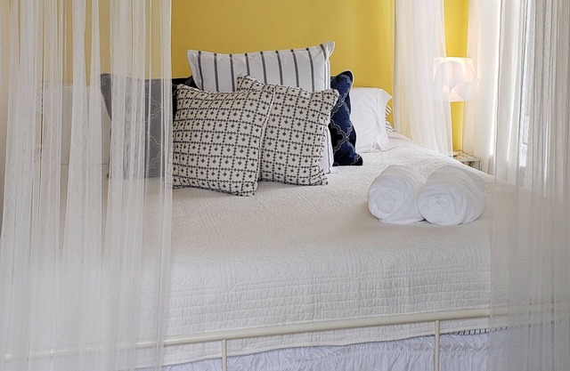 14 chambres à coucher 5 salles de bain Kings Table à manger Sièges 30! 3 blocs à l'eau!