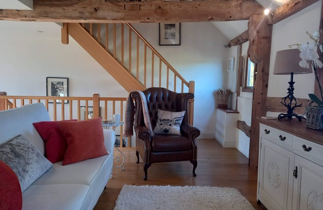 Grange de luxe nr. Bar étoilé Michelin et lac. Base idéale pour Hay, Ludlow, Hereford