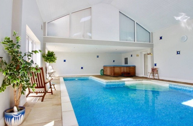 Luxury barn conversion with heated indoor pool and hot tub
