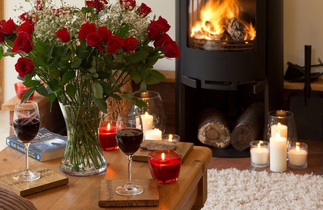 Grange de luxe avec bain à remous privé, masseur et offre spa / gym gratuite, four à pizza