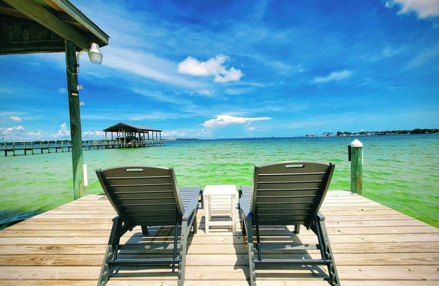 Luxury Beach Cottage With Private Beach