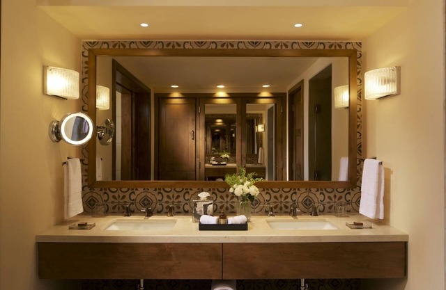 Luxury Beachfront Resort, Golf, Entertainment, and more!