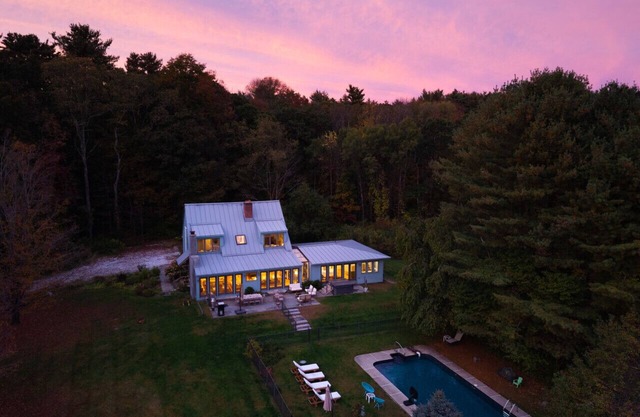 Luxury Berkshire Retreat with Pool and Hot Tub and Sleeps 18