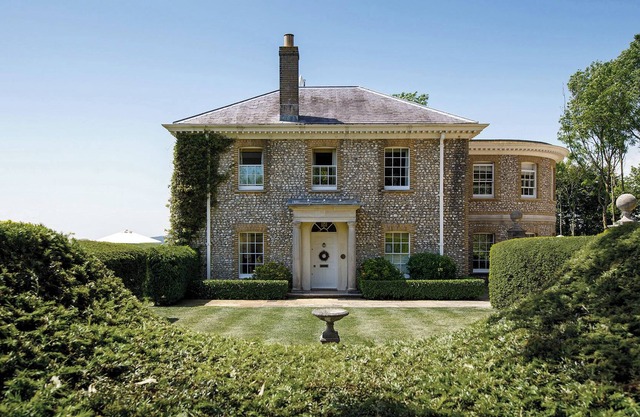 Luxury Boltholes Stoneways