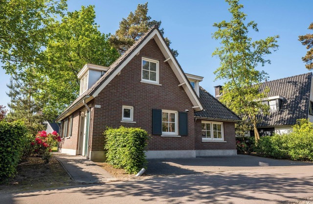 Bungalow luxueux avec chauffage par le sol et lits à sommier tapissier