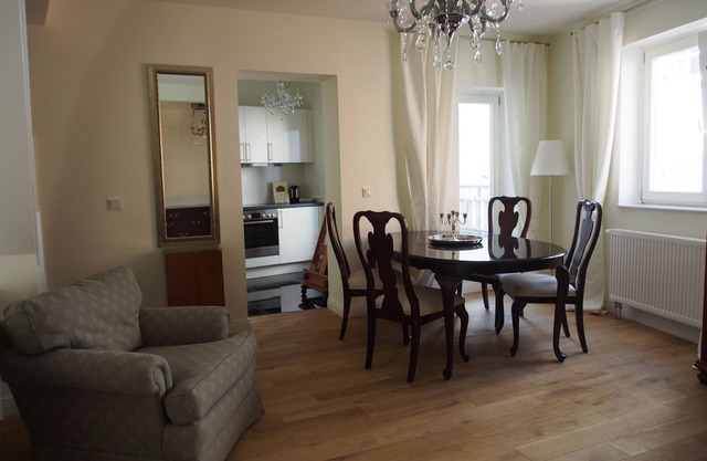 Appartement d'affaires de luxe George pour les plus hautes exigences de la vieille ville