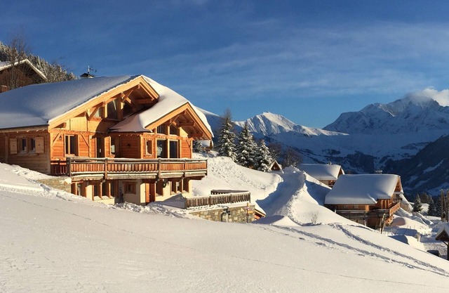 LUXUEUX CHALET - VUE MAGNIFIQUE SUR MONT BLANC - 15 lits - Acces facile