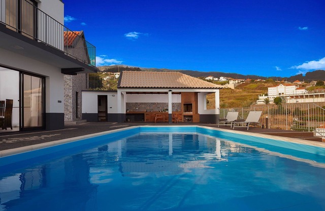 Villa de luxe Calheta | Casa da Rosalina | 5 chambres | Superbes vues sur la mer | Table de billard