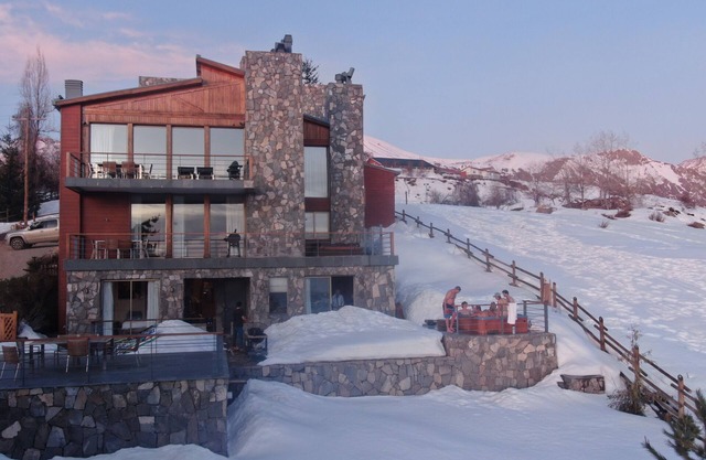 Luxury chalet with best skiing in the South American Andes
