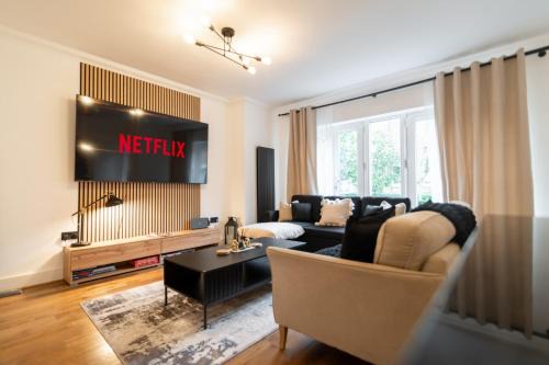 Luxury City Centre Haven Super King En-suite with Parking