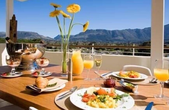 Luxe CONSTANTIA CAPE TOWN Appartement, Mountain View, TV satellite, Gym, Wifi