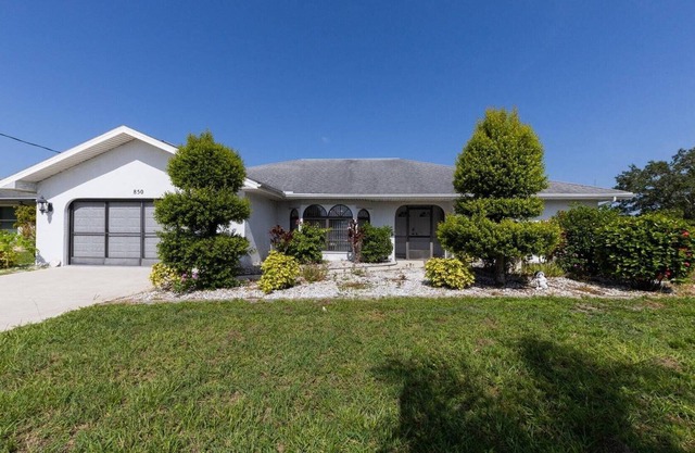 Luxury Contemporary Style House on Charlotte Harbor Area, Charlotte County House 5831