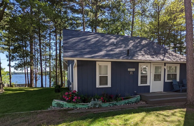 Luxury Cottage on Lake Minocqua Special discount / 7 nights July 19 - 26, 2025