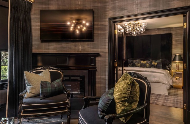 Luxury country inn in southern Ontario’s idyllic Niagara-on-the-Lake.