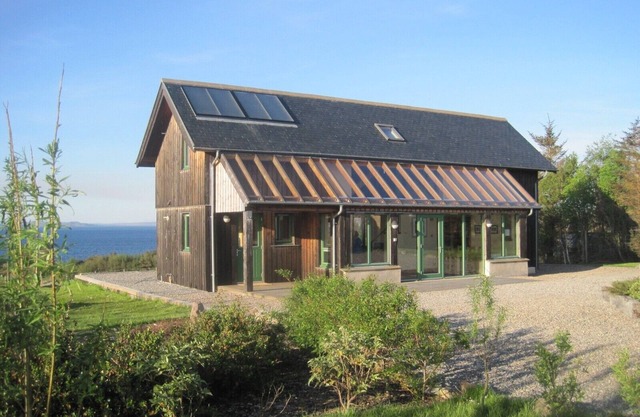 Maison écologique de luxe avec vue imprenable sur la mer