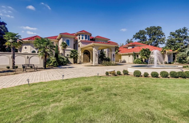 Luxury Estate 12,900 sqft on 54+ Acres near Chateau Elan / Athens / Atlanta