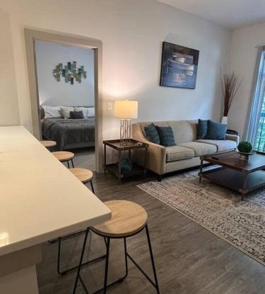 Luxury Executive 2 Bedroom/2 Bathroom Boutique Apt