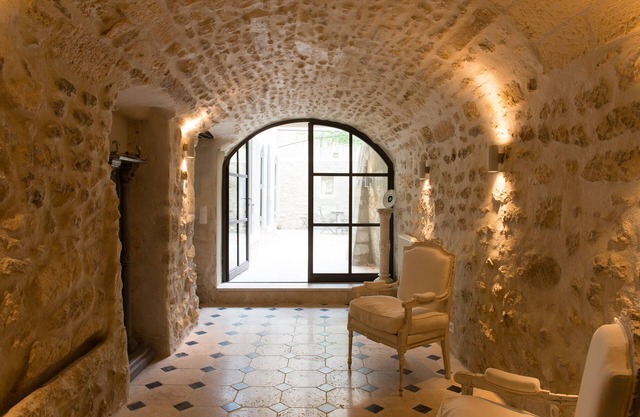 Magnifique maison authentique patio et piscine bassin provençal coeur St Rémy