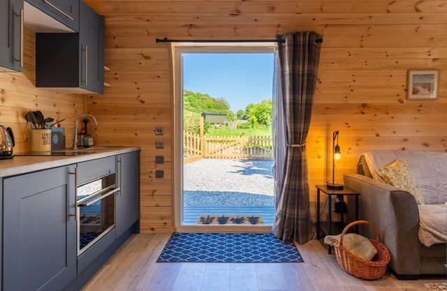 Luxury glamping pod near Croyde