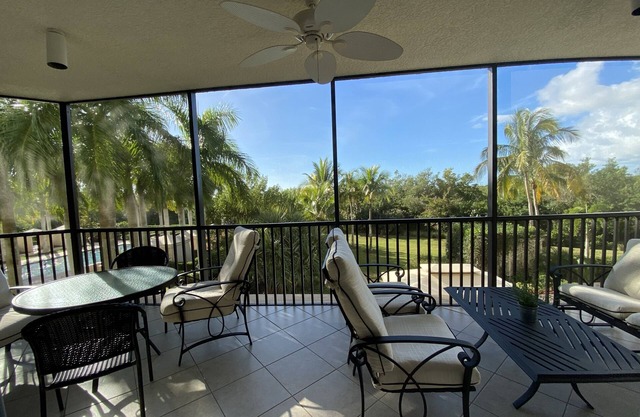 Luxury Golf Condo Mins to Marco Island! Marriott adhésion disponible