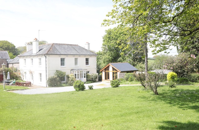 Luxe classé Grade II géorgienne Ferme Set Dans vastes jardins
