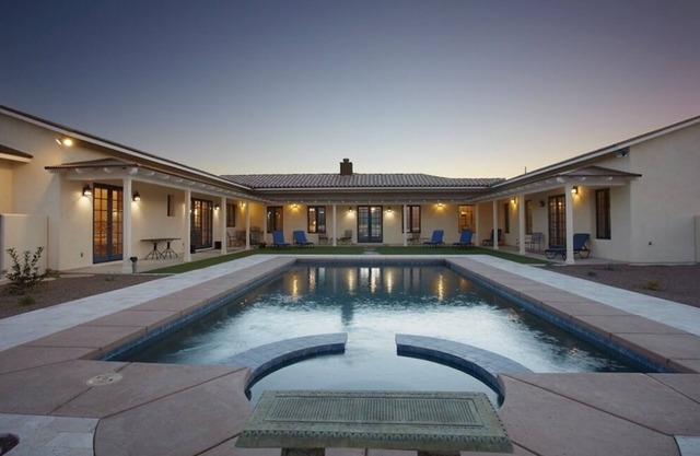Hacienda de Prestige sur 5 acres. Piscine & Spa. Kit Gourmet. Golf .