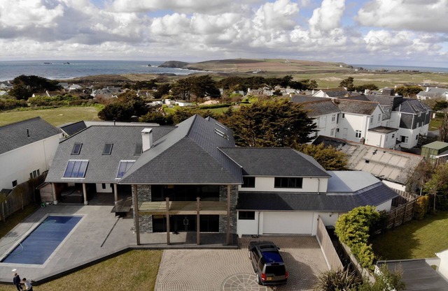 Maison de vacances de luxe, vue sur la mer, piscine chauffée, bain à remous; Proche des plages et du golf