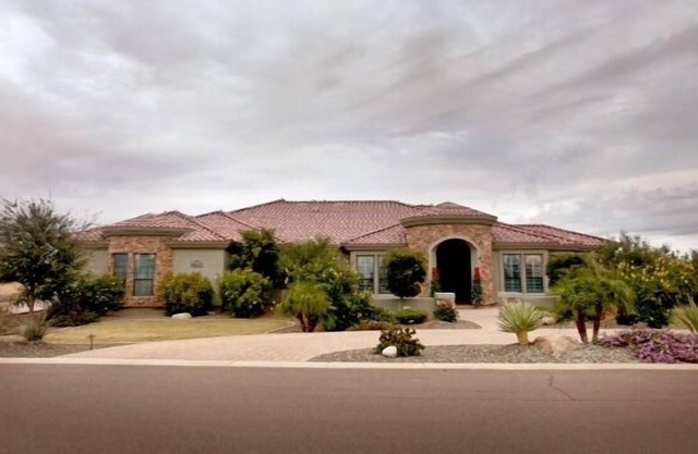 Luxury Home 10 min: Complexe Surprise Tennis, Cardinal Stadium, Casino et Shopping