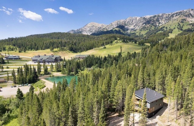 Luxury Home @ Bridger Bowl and Crosscut: Last weekend of Bridger Bowl Open!