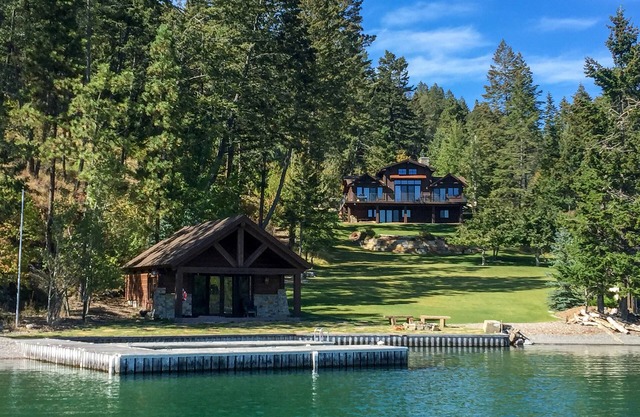 Maison de luxe sur le lac Flathead