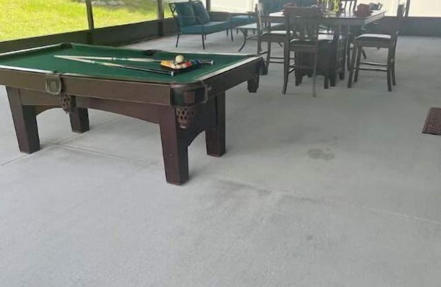 Luxury Home w/ Lanai, Billiards, 6min to Legoland