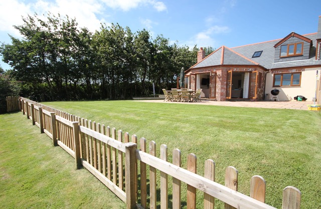 Maison de luxe près de Rock avec de belles vues sur la campagne - parfait pour 2 familles