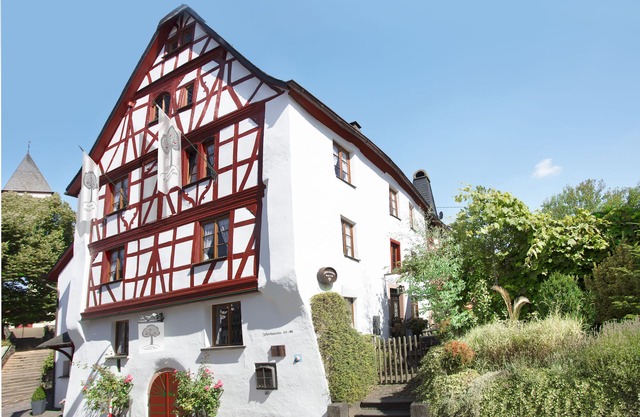Luxury house with wellness area on the Moselle for 15 people, pet-friendly!