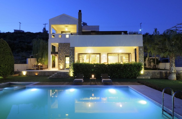 Luxe à Theologos, Malesina, piscine, vue, 90min d'Athènes. Pour les clients exigeants!