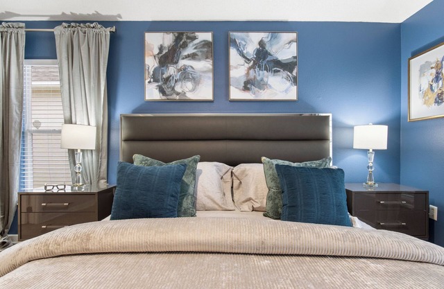 Luxury Kissimmee Getaway + Private Pool & Games!