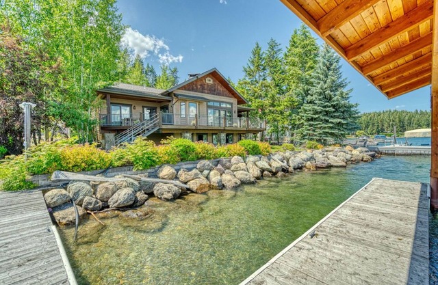 New Listing! Luxury Lakefront Home on quiet street in Lakeside on Flathead!